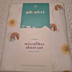 Pillowfort Rainbow and Sun Microfiber Sheet Set - White
